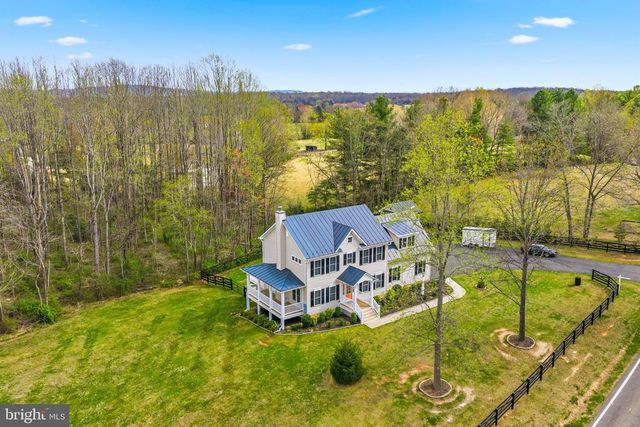 7135 LEEDS MANOR RD, Marshall, VA 20115