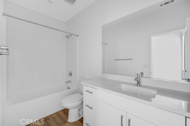 33254 Celadon Avenue, Los Angeles, CA 92596