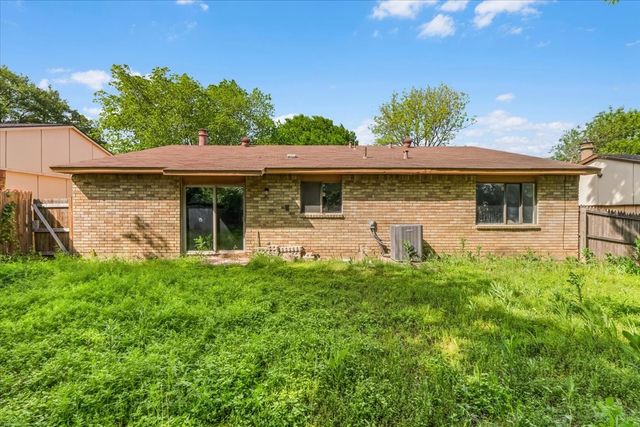 7112 Winterberry Drive, Dallas, TX 75249