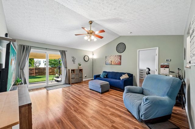 451 Pruden Drive, Pickerington, OH 43147