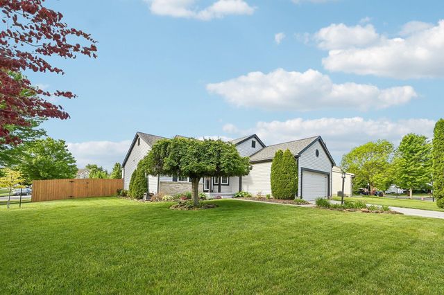 451 Pruden Drive, Pickerington, OH 43147