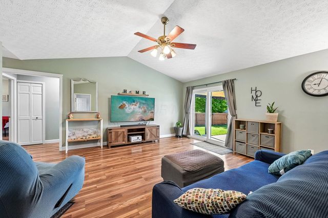451 Pruden Drive, Pickerington, OH 43147