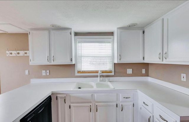 2721 Woodland Trail Drive, Columbus, OH 43231