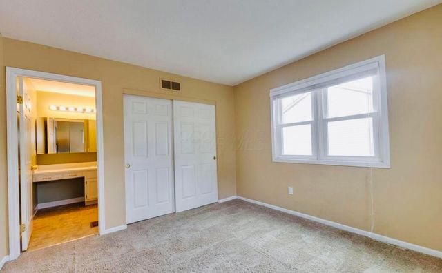 2721 Woodland Trail Drive, Columbus, OH 43231