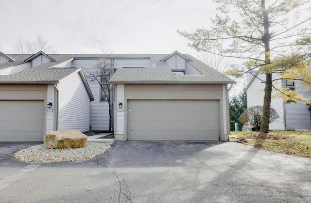 2721 Woodland Trail Drive, Columbus, OH 43231