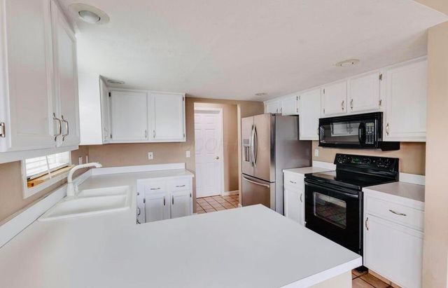 2721 Woodland Trail Drive, Columbus, OH 43231