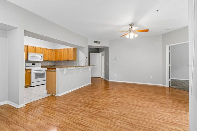5125 PALM SPRINGS BOULEVARD 15105, Tampa, FL 33647