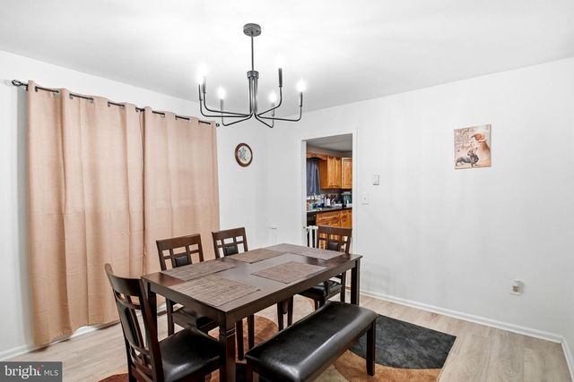 4008 OAKLAND RD, Bethlehem, PA 18020