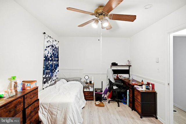 4008 OAKLAND RD, Bethlehem, PA 18020