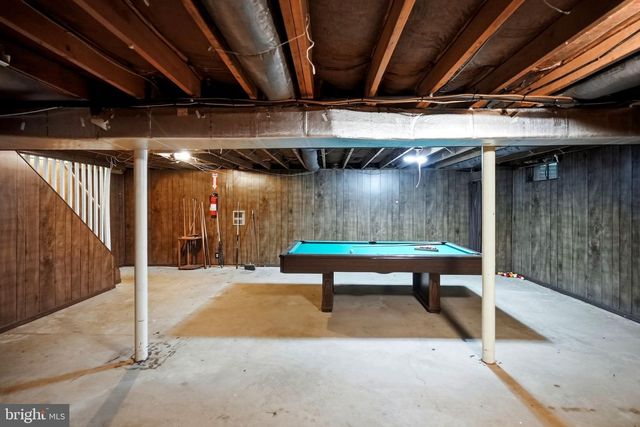 4008 OAKLAND RD, Bethlehem, PA 18020