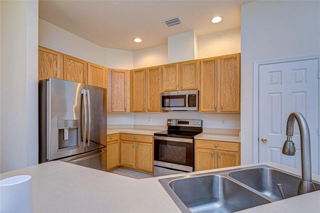 1142 LUMSDEN TRACE CIRCLE, Valrico, FL 33594