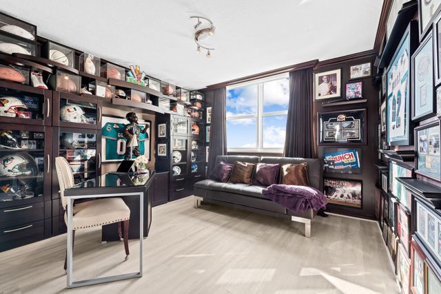 347 N New River Dr E 2105, Fort Lauderdale, FL 33301