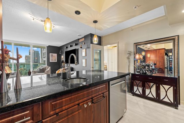 347 N New River Dr E 2105, Fort Lauderdale, FL 33301