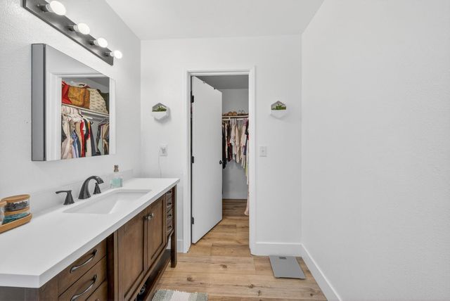 746 Pepper Avenue, Lemoore, CA 93245