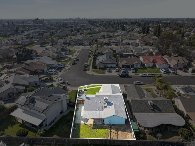 746 Pepper Avenue, Lemoore, CA 93245