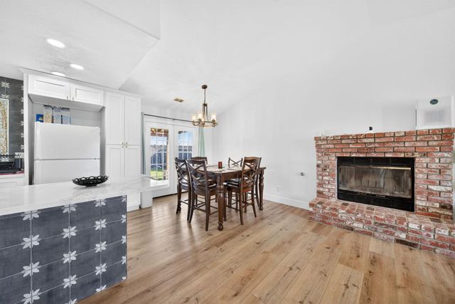 746 Pepper Avenue, Lemoore, CA 93245