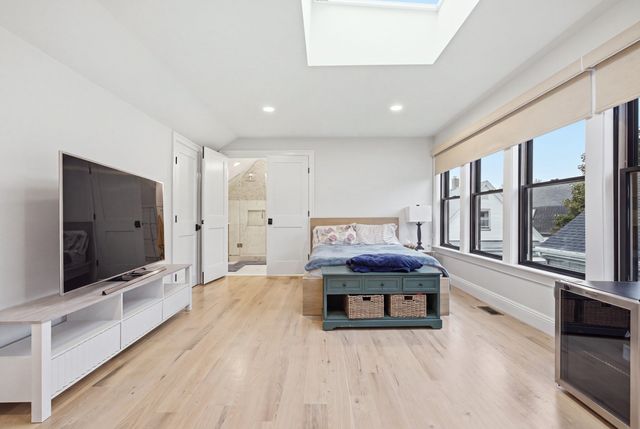 16 Boston Ave, Somerville, MA 02144