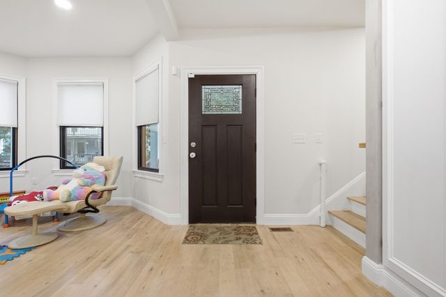 16 Boston Ave, Somerville, MA 02144