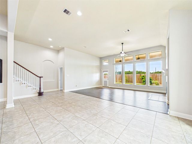 2135 Llerena Lane, League City, TX 77573