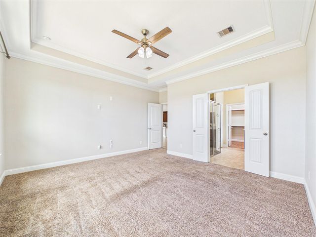 2135 Llerena Lane, League City, TX 77573