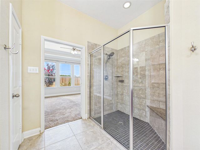 2135 Llerena Lane, League City, TX 77573