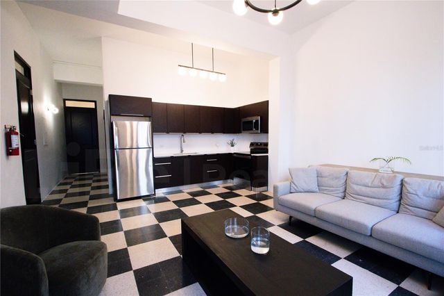 254-256 SAN FRANCISCO STREET 202, San Juan, PR 00901