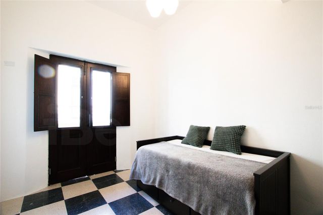 254-256 SAN FRANCISCO STREET 202, San Juan, PR 00901