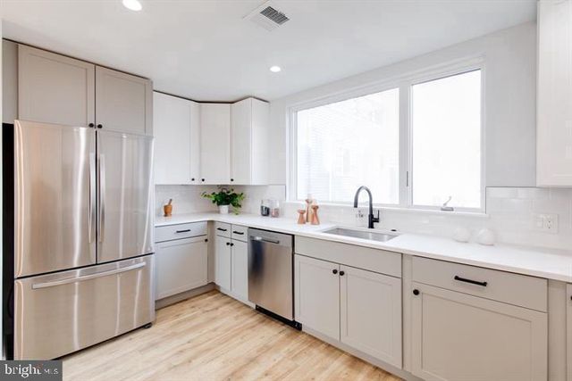 1437 PARRISH ST, Philadelphia, PA 19130