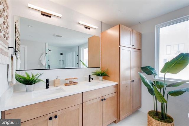 1437 PARRISH ST, Philadelphia, PA 19130