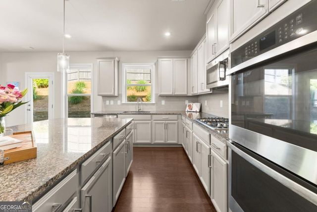 5845 Stargazer Way, Cumming, GA 30028