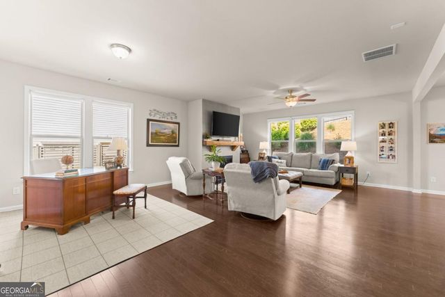 5845 Stargazer Way, Cumming, GA 30028