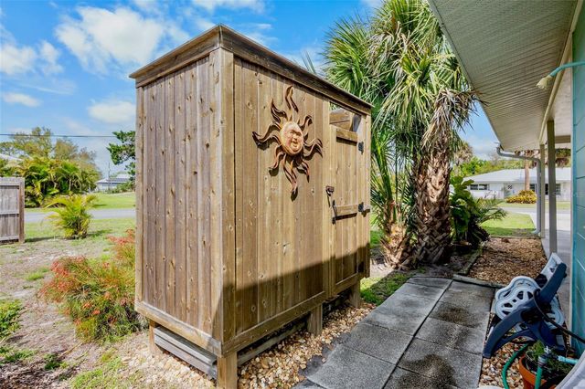 223 ROBERTS ROAD, Nokomis, FL 34275