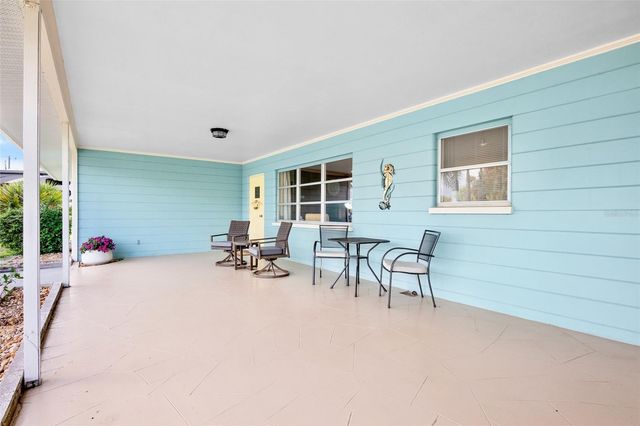 223 ROBERTS ROAD, Nokomis, FL 34275