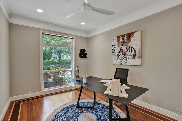 6020 NW 104th Lane, Parkland, FL 33076