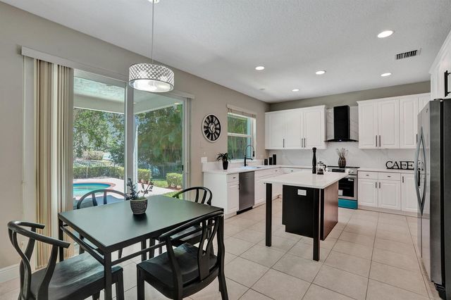 6020 NW 104th Lane, Parkland, FL 33076
