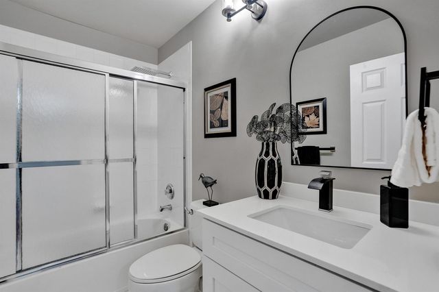 6020 NW 104th Lane, Parkland, FL 33076