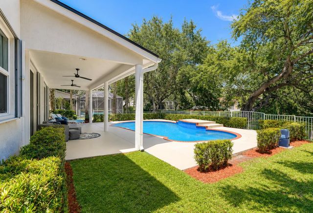 6020 NW 104th Lane, Parkland, FL 33076