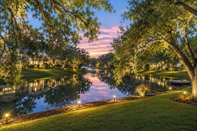 6020 NW 104th Lane, Parkland, FL 33076
