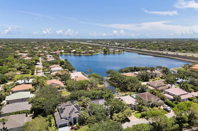6020 NW 104th Lane, Parkland, FL 33076