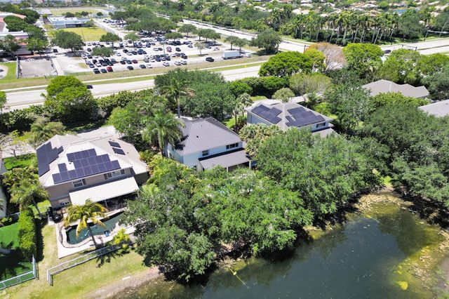6020 NW 104th Lane, Parkland, FL 33076