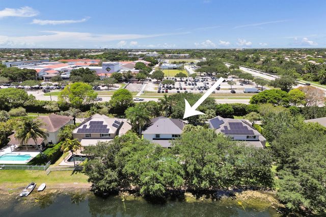 6020 NW 104th Lane, Parkland, FL 33076