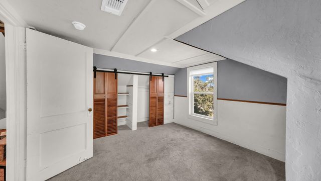 405 S Bowie Drive, Weatherford, TX 76086