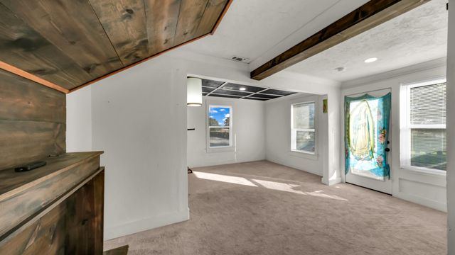 405 S Bowie Drive, Weatherford, TX 76086