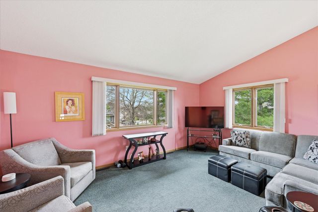 14435 Pineview Drive, Becker, MN 55308