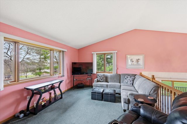 14435 Pineview Drive, Becker, MN 55308