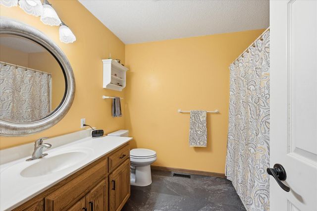 14435 Pineview Drive, Becker, MN 55308
