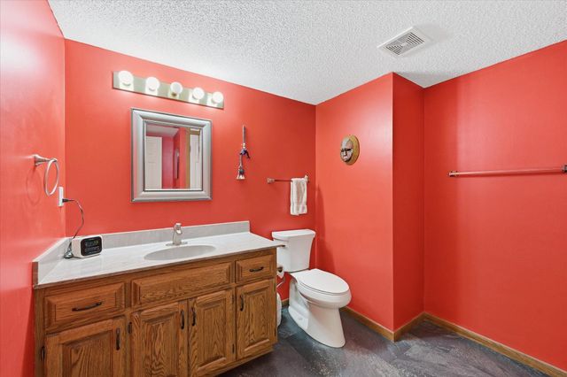 14435 Pineview Drive, Becker, MN 55308