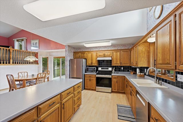 14435 Pineview Drive, Becker, MN 55308