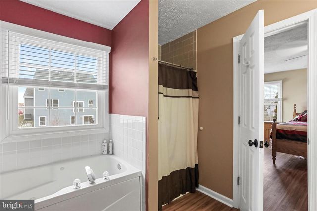 107 BRIAR RUN DR, Ranson, WV 25438