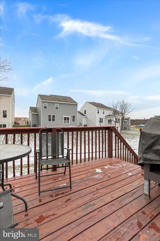 107 BRIAR RUN DR, Ranson, WV 25438